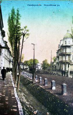 Прикрепленное изображение: Феодосийская ул. дом Анджело.jpg